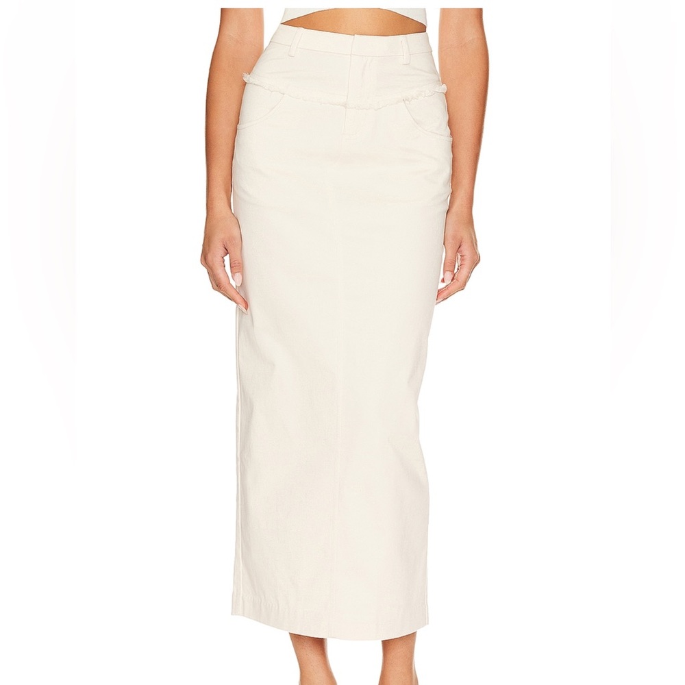 NWT Camila Coelho Brickell skirt size medium.